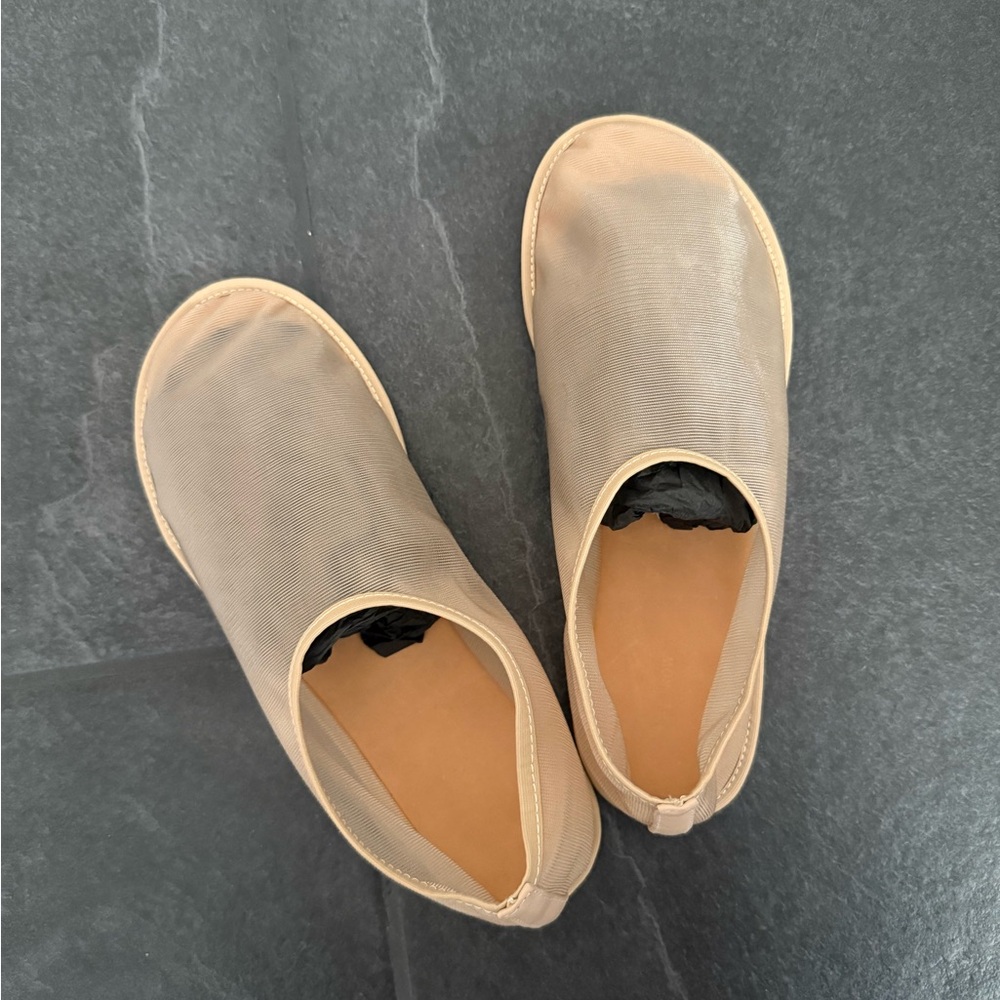 Amazon The Row Mesh Flats